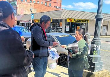 El proyecto “HELP” en acción donde visitaron hospitales en todo el estado de California