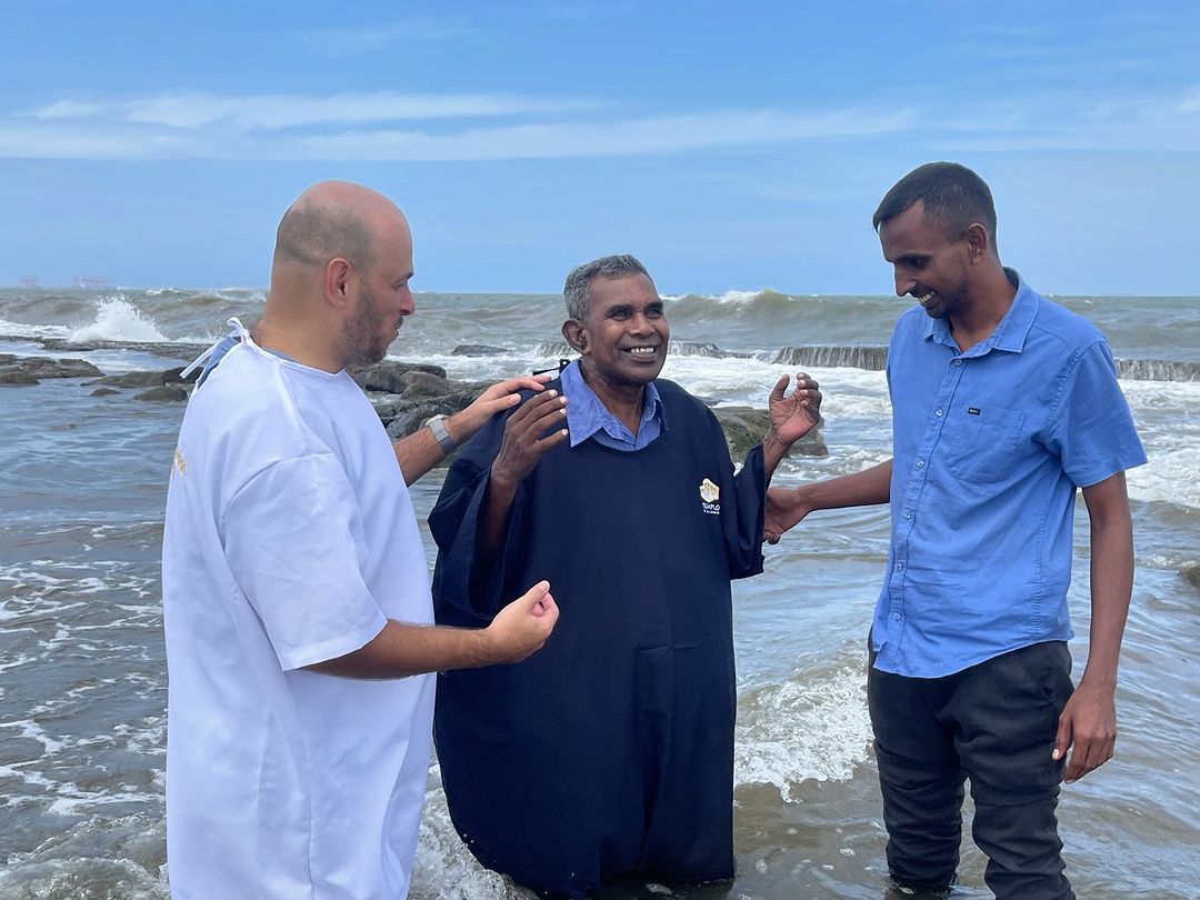 The Universal Church in Sri Lanka Hold Its First Baptism