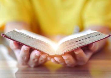 How to Do the Fast of Daniel: 21 Days of Sanctification