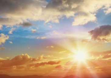 Bishop Macedo Holds the &lsquo;Night of the Chosen&rsquo; in Switzerland