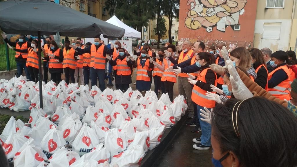 La labor social benefició a más de 300 familias en el barrio periférico de Portugal