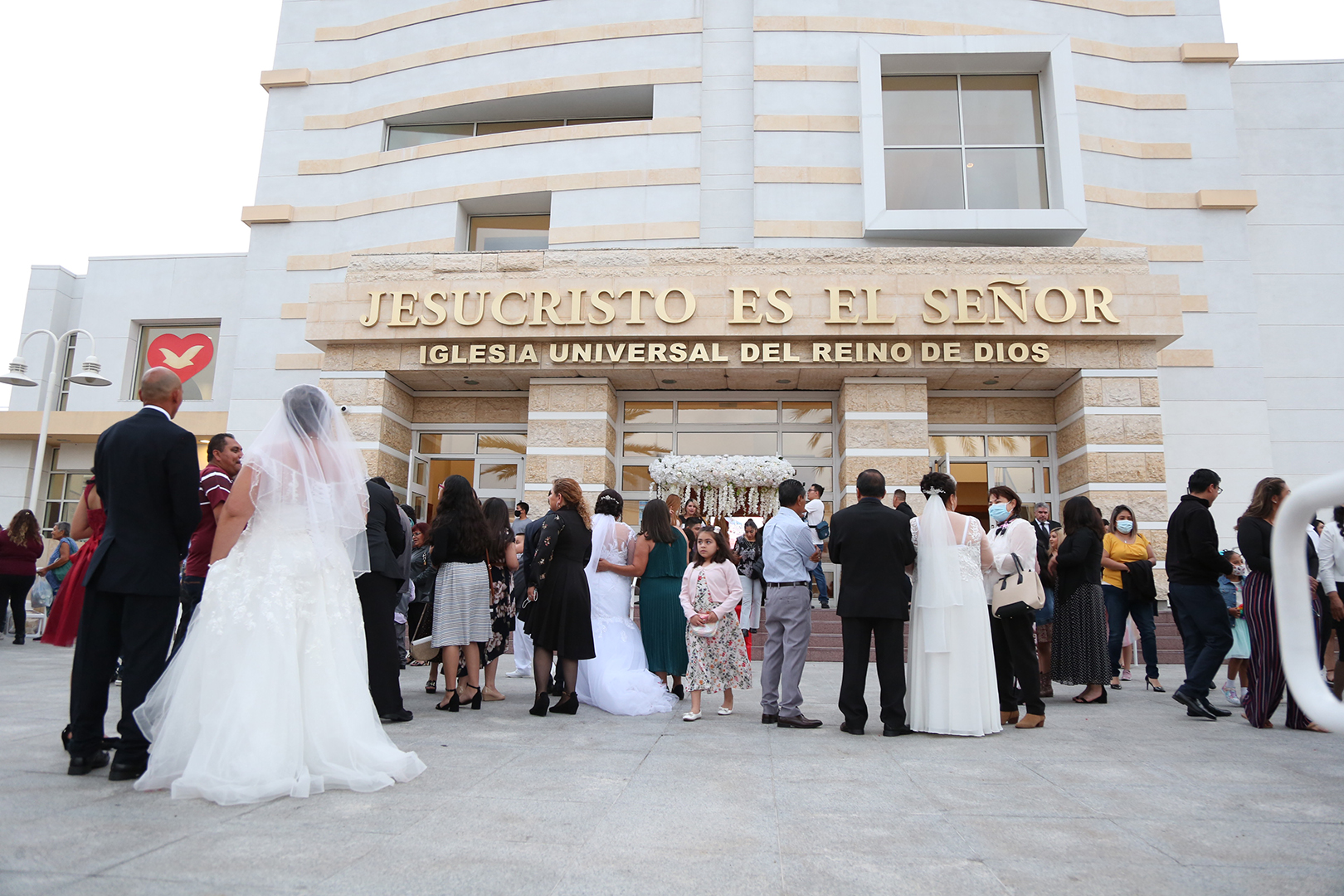 ¡Aconteció hoy!: Casamiento Colectivo en el Templo de los Milagros