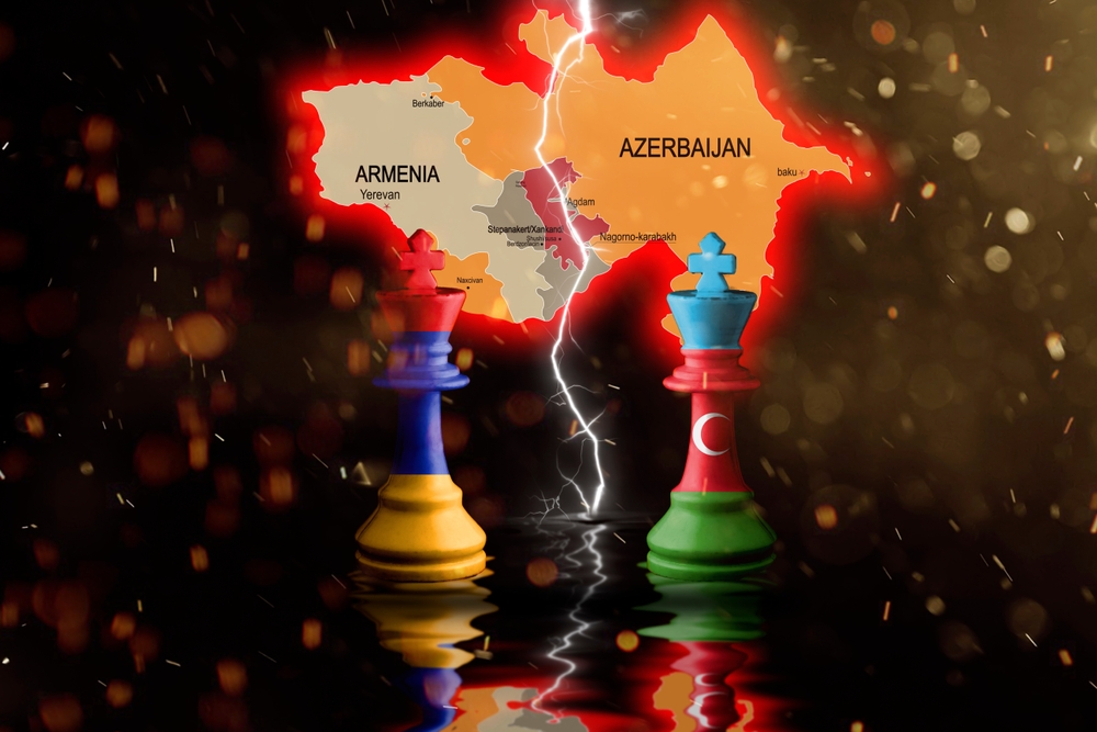 Armenia denuncia la muerte de al menos 49 militares en el ataque de Azerbaiyán