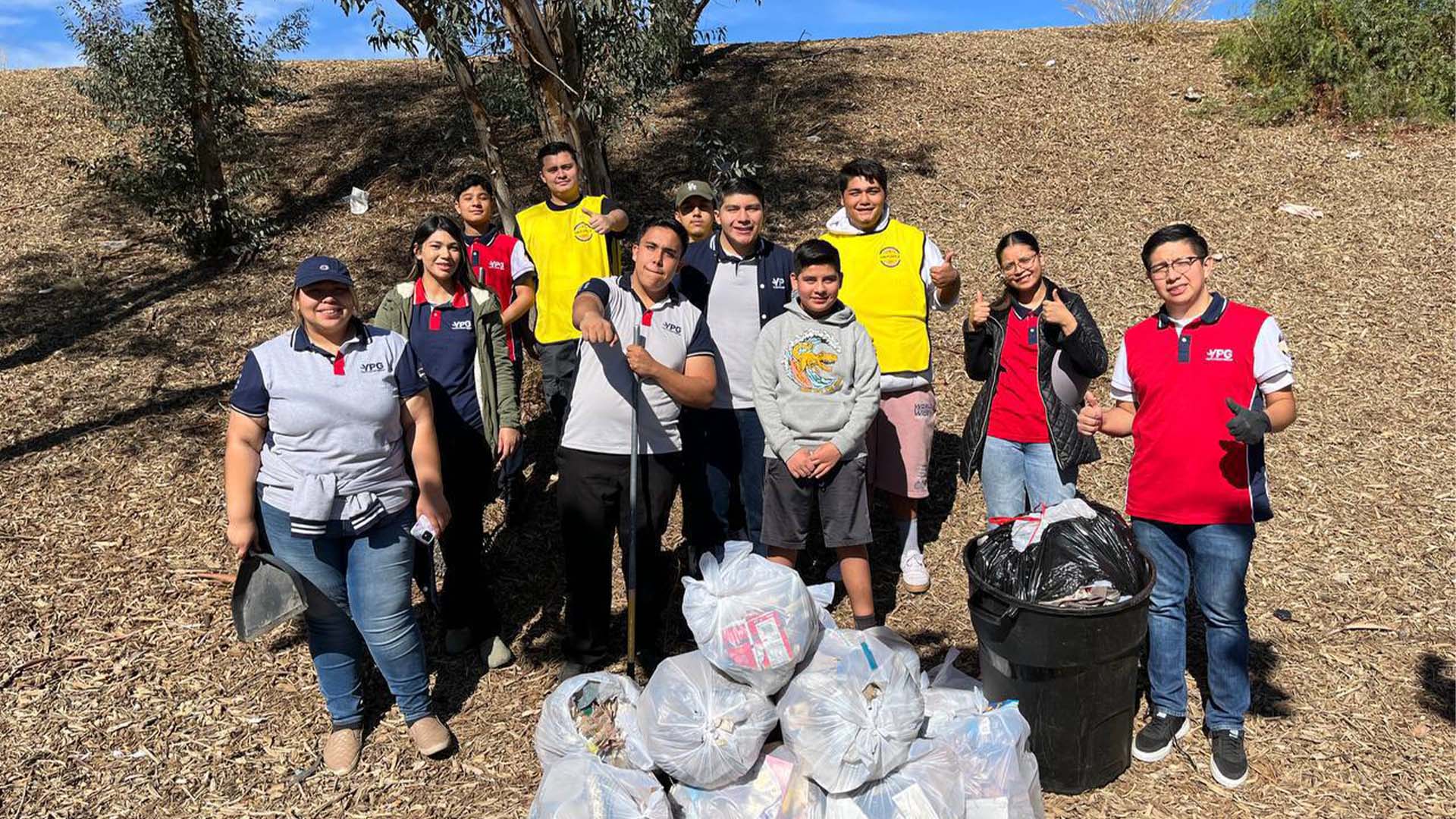YPG Unifuerza en acción para limpiar las comunidades en California