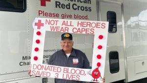 El grupo EVG de Escondido, California realizó un proyecto de donación de sangre, salvando cientos de vidas