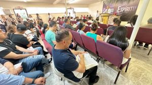 La Iglesia Universal del Reino de Dios ha llegado a Yakima para llevar la palabra de salvación a los residentes de esta ciudad.