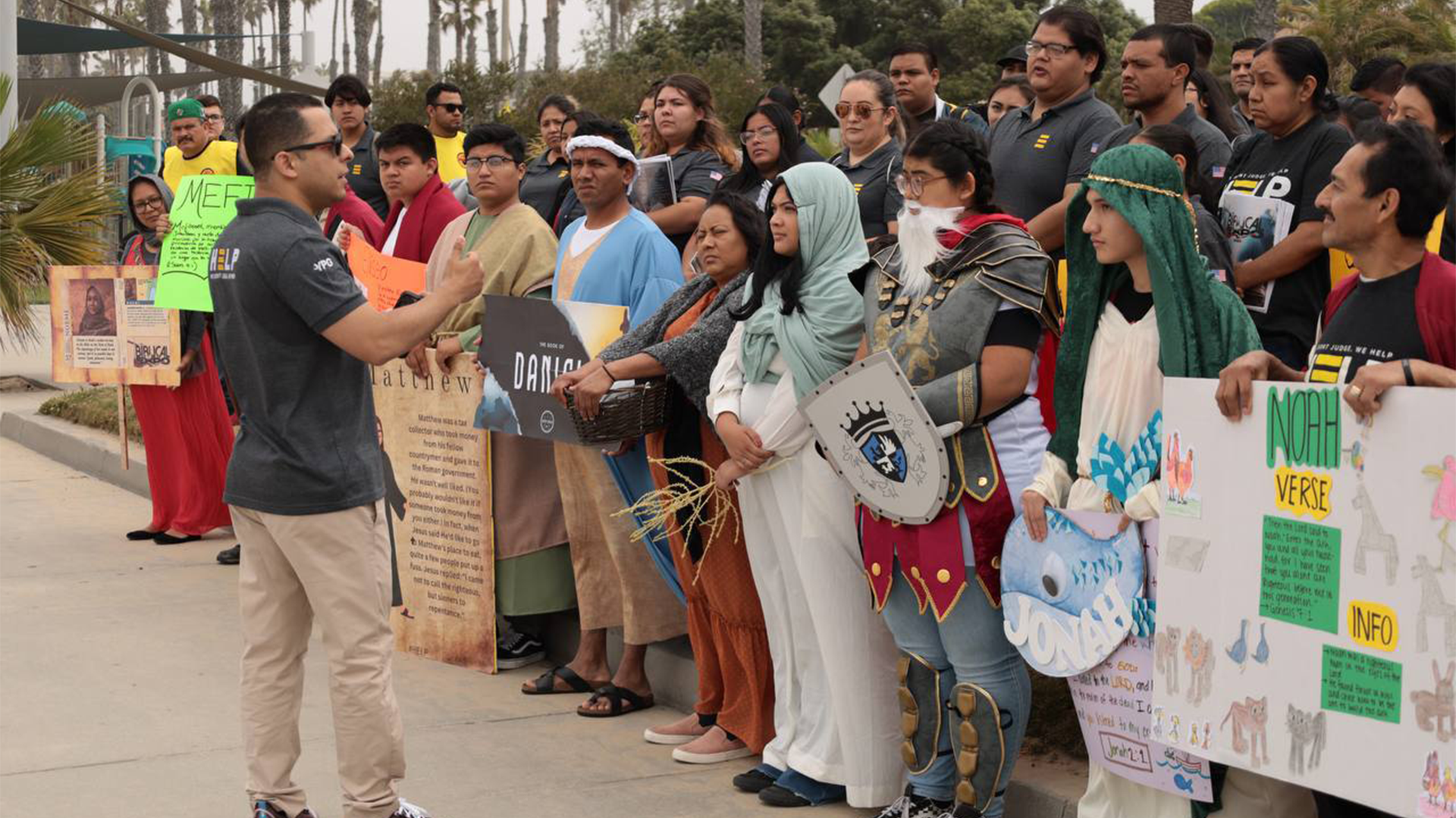 YPG a trav&eacute;s del proyecto &ldquo;HELP&rdquo; introducen a los personajes de la biblia