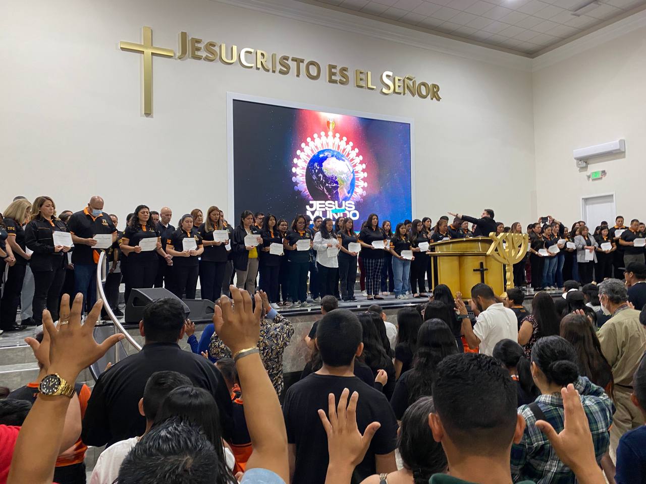 El pasado domingo, 27 de agosto de 2023, se llevó a cabo el evento mensual del Teen Power Group denominado “Jesús: la luz del mundo”.