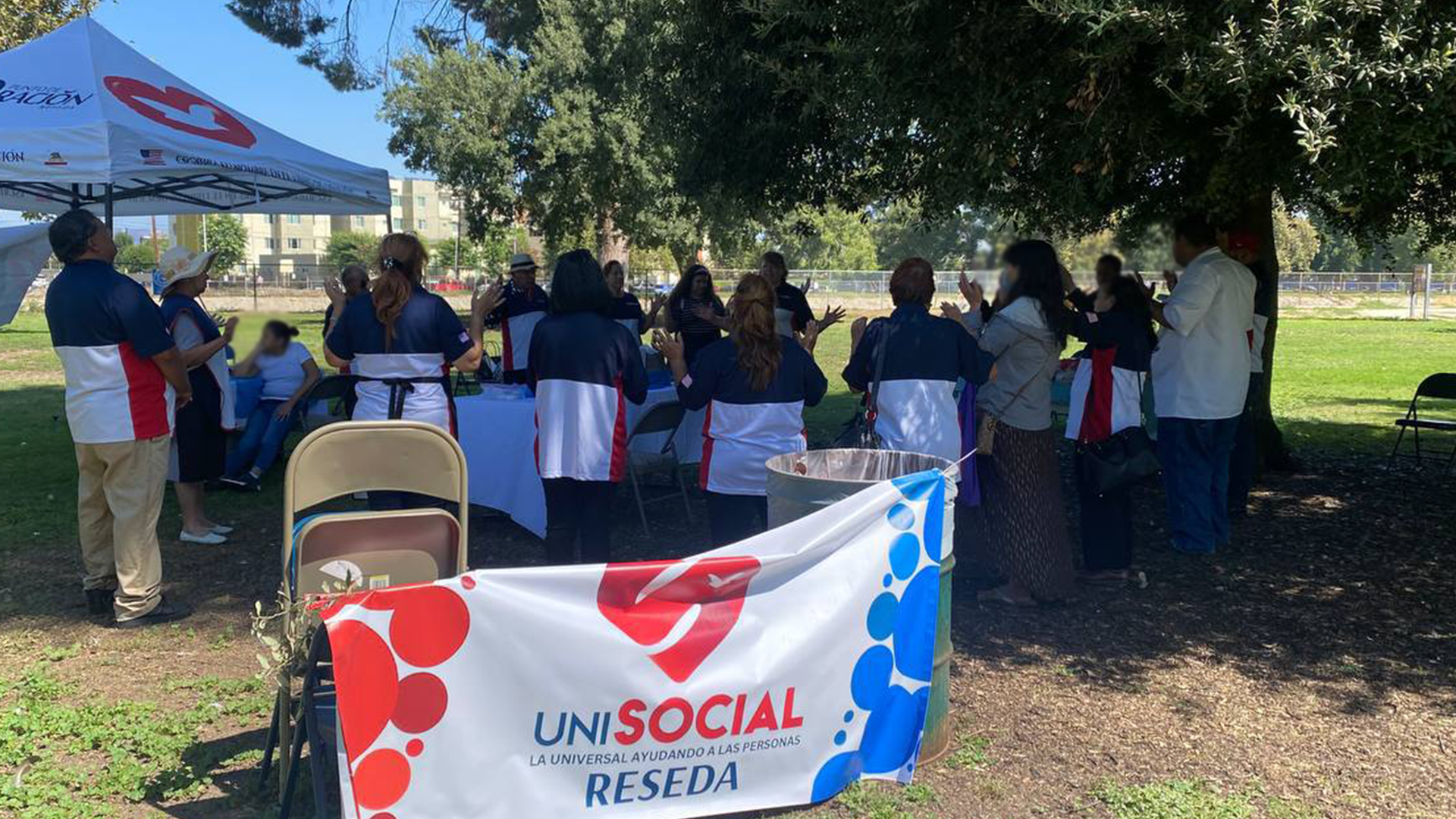 Los evangelistas en Reseda, CA ayudan a los necesitados