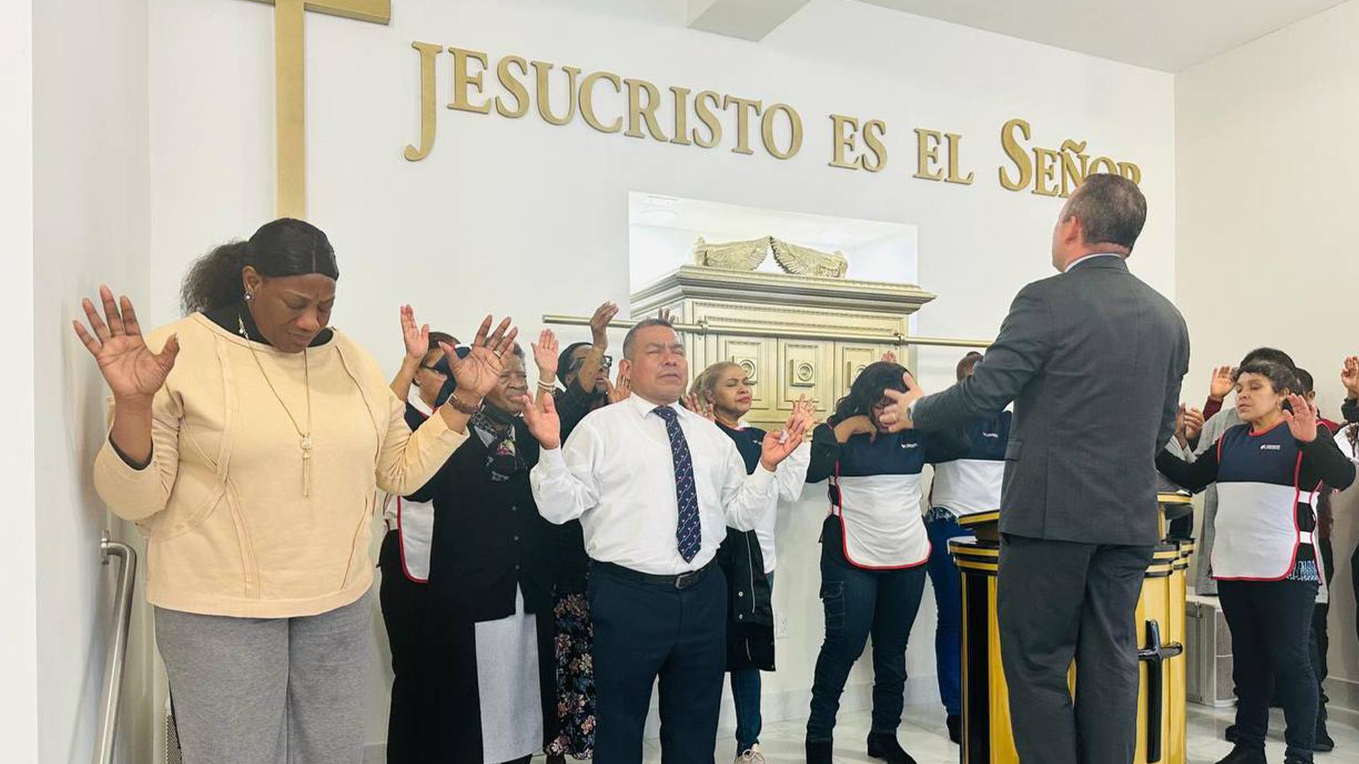 La consagraci&oacute;n de los voluntarios de EVG en Bronx, Nueva York