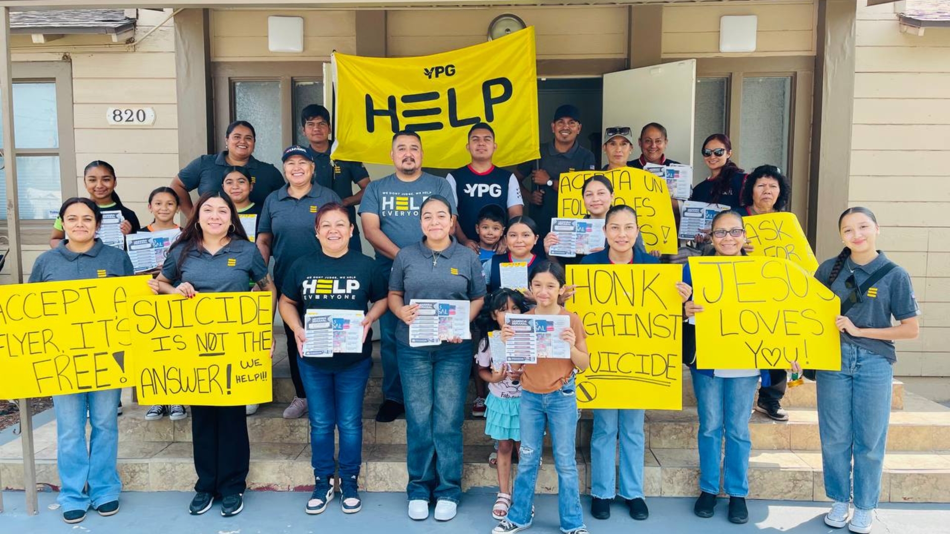 “Youth Power Group” Lleva Esperanza a las Calles de California con la Caminata “HELP”