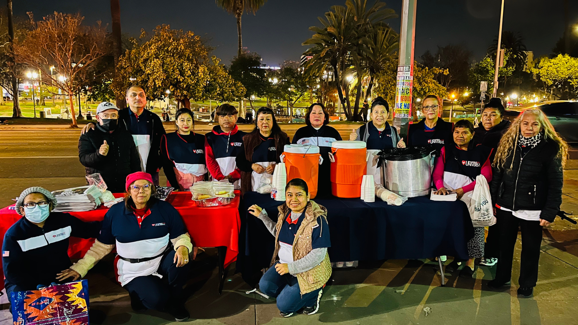 &Aacute;ngeles de la Noche: Ayudando al Pr&oacute;jimo de acuerdo a la Palabra de Dios