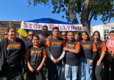 Contra tudo. Por todos