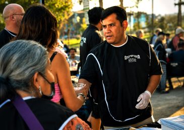 Los Evangelistas de Miami, Florida salieron a las calles para anunciar la palabra de Dios