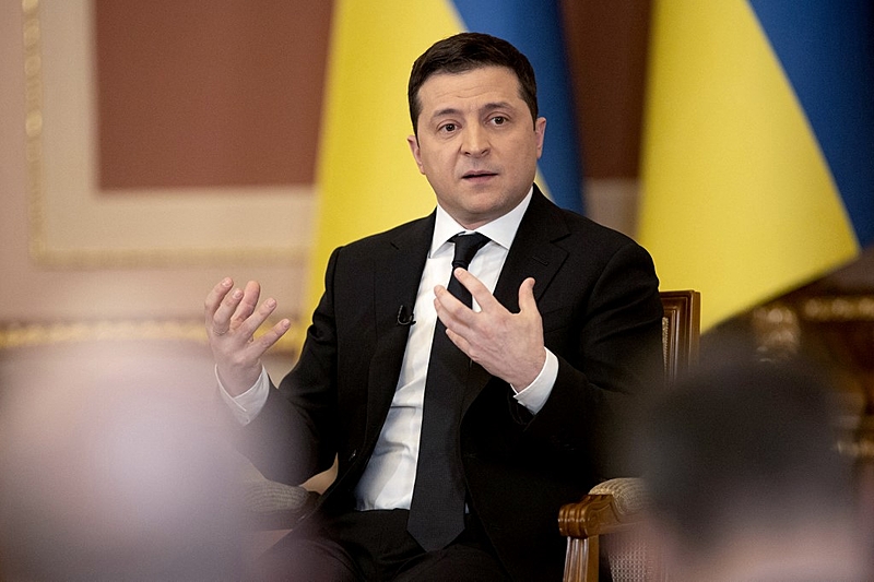 Ucrânia concorda com negociações sem pré-condições