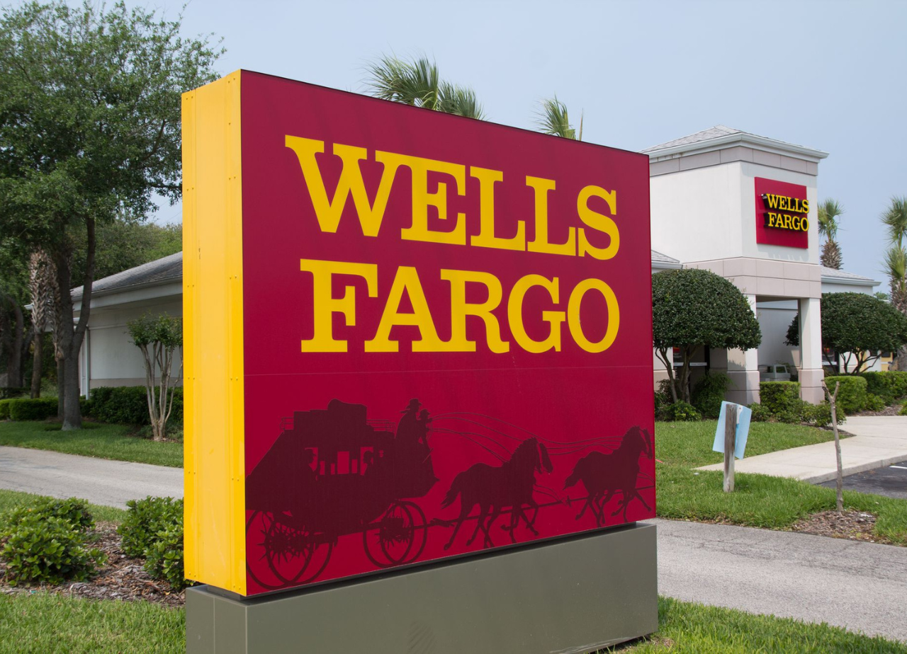 Wells Fargo pede encerramento de contas a imigrantes indocumentados