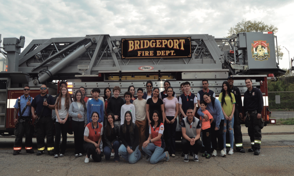 Universal de Bridgeport realizou visita ao quartel do corpo de bombeiros da cidade