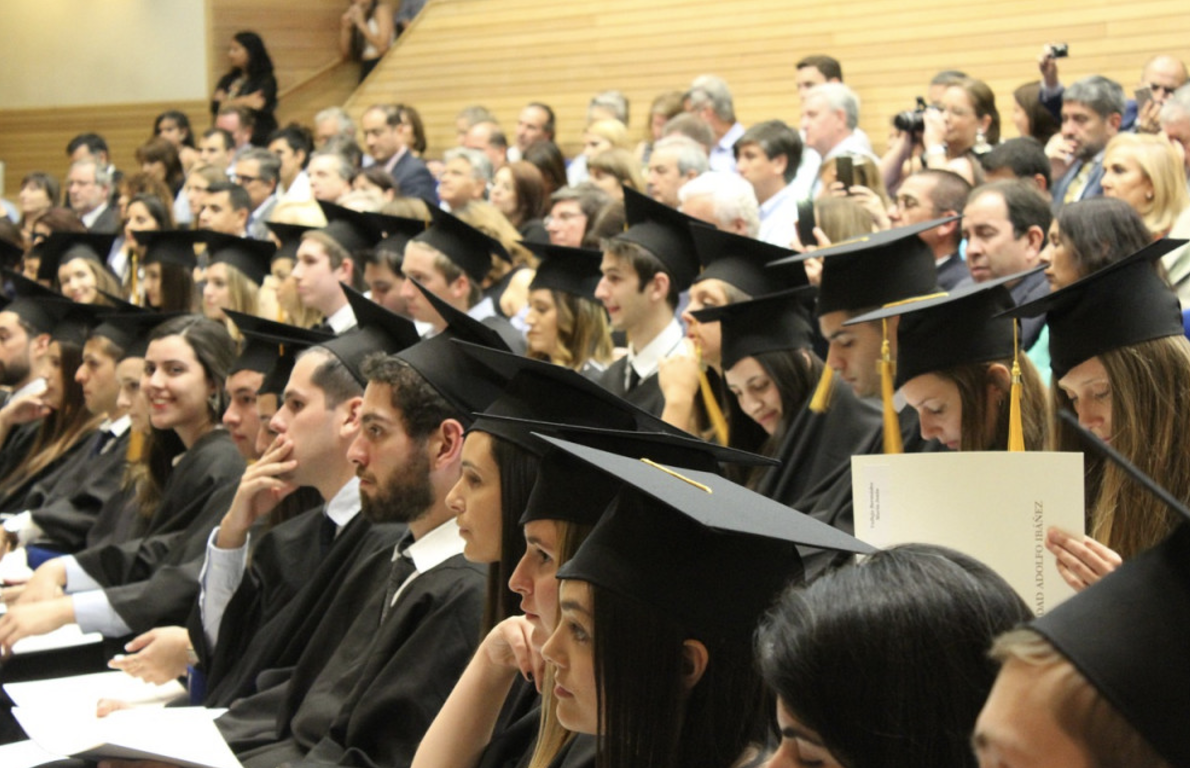 Número de brasileiros em escolas e universidades dos EUA atinge recorde